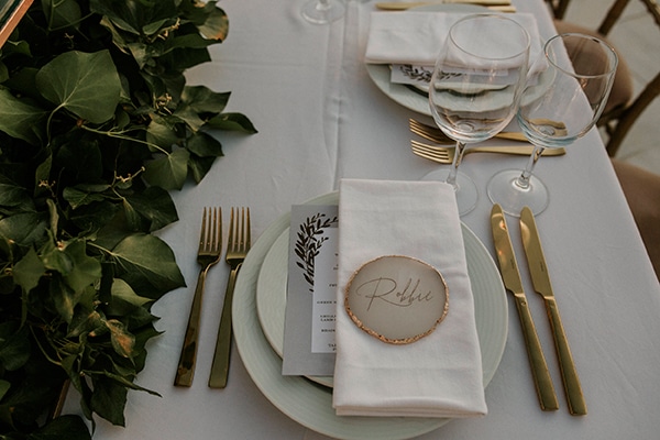 autumn-fairytale-wedding-santorini-island-most-dreamy-views_30