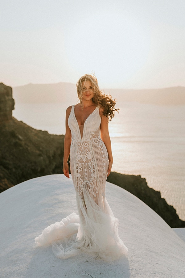 autumn-fairytale-wedding-santorini-island-most-dreamy-views_39x