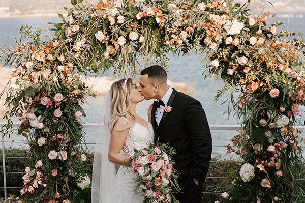 gorgeous-wedding-athens-whimsical-pastel-blooms_01