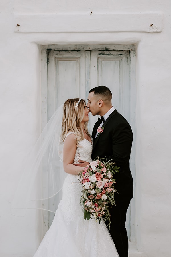 gorgeous-wedding-athens-whimsical-pastel-blooms_03