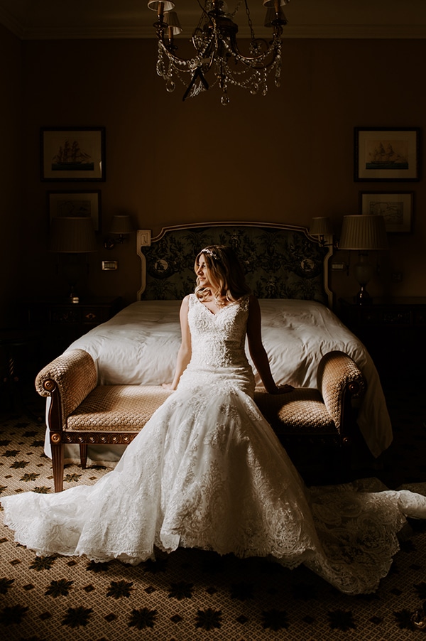 gorgeous-wedding-athens-whimsical-pastel-blooms_08w