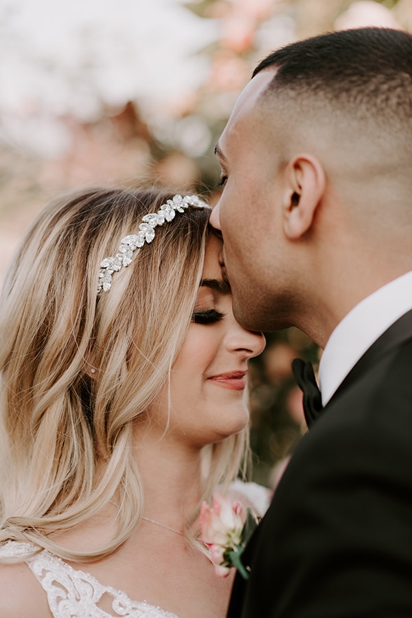 gorgeous-wedding-athens-whimsical-pastel-blooms_23x