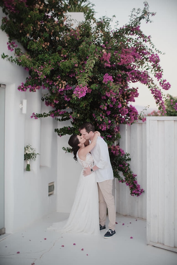 inspiring-destination-beach-wedding-naxos-bohemian-details_02x