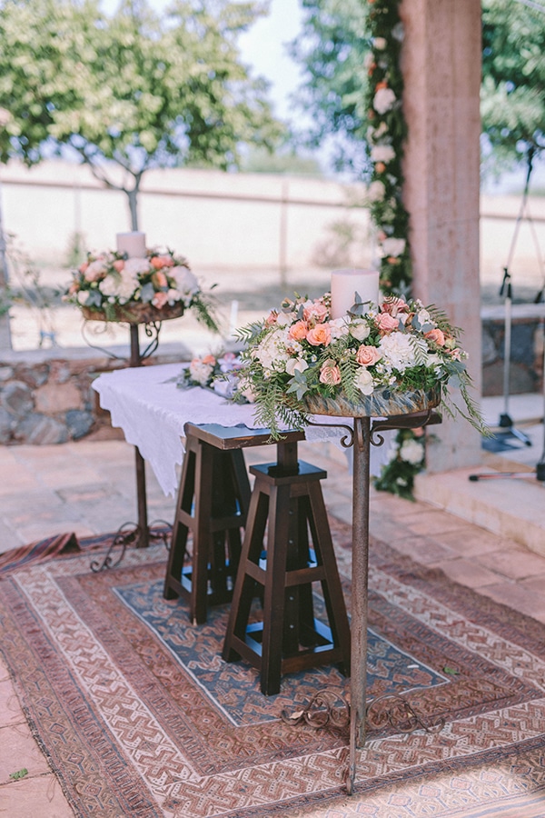 romantic-fall-wedding-athens-white-coral-hues_14