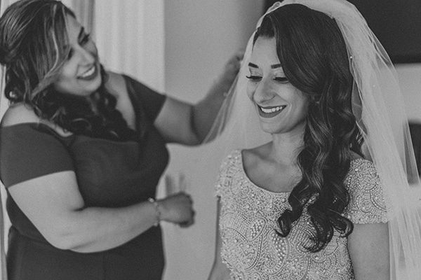 traditional-summer-wedding-crete-callas-peonies_03x