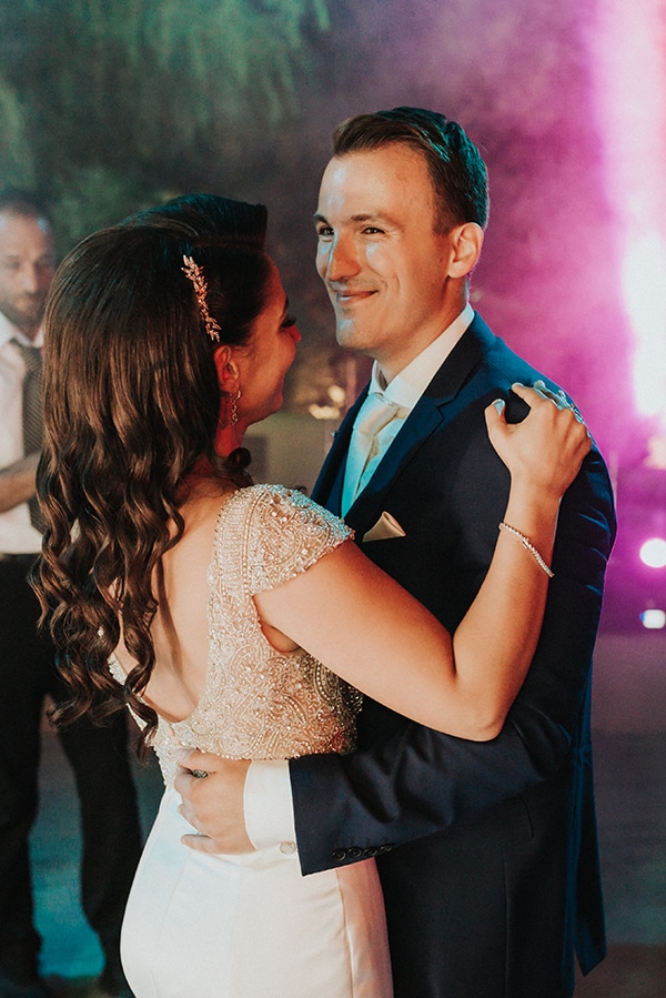 traditional-summer-wedding-crete-callas-peonies_24