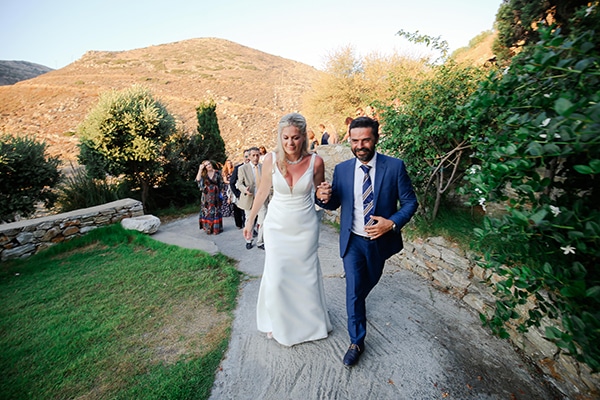 blue-white-wedding-awe-inspiring-mani_17