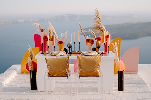 utterly-romantic-elopement-santorini-modern-details_19