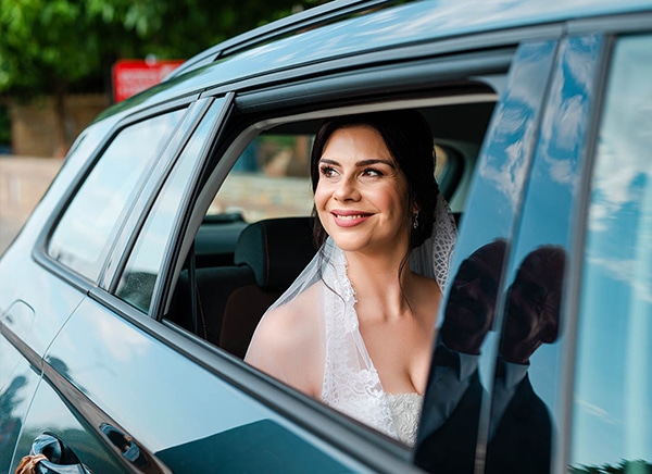 Utterly-romantic-summer-fete-larisa_07