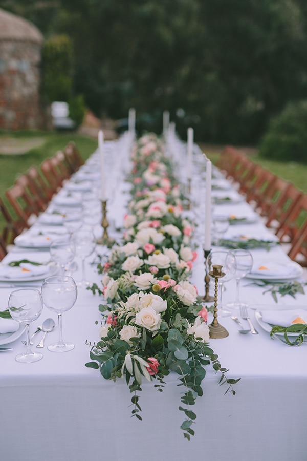 dreamy-destination-wedding-greece-vibrant-pops-bougainvillea-blossoms_30x