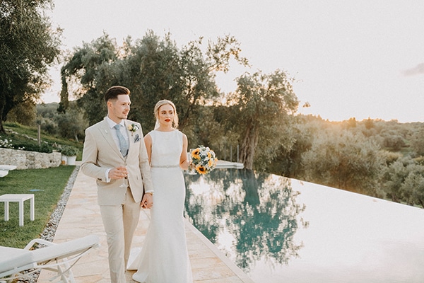 intimate-destination-wedding-corfu-sunflowers-rustic--flair_27