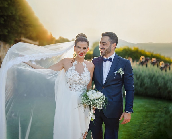 romantic-gardenwedding-athens-peonies-baby-breaths_02