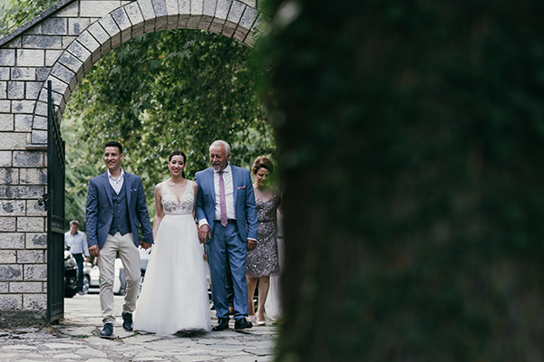 beautiful-summer-wedding-karditsa-romantic-details_12