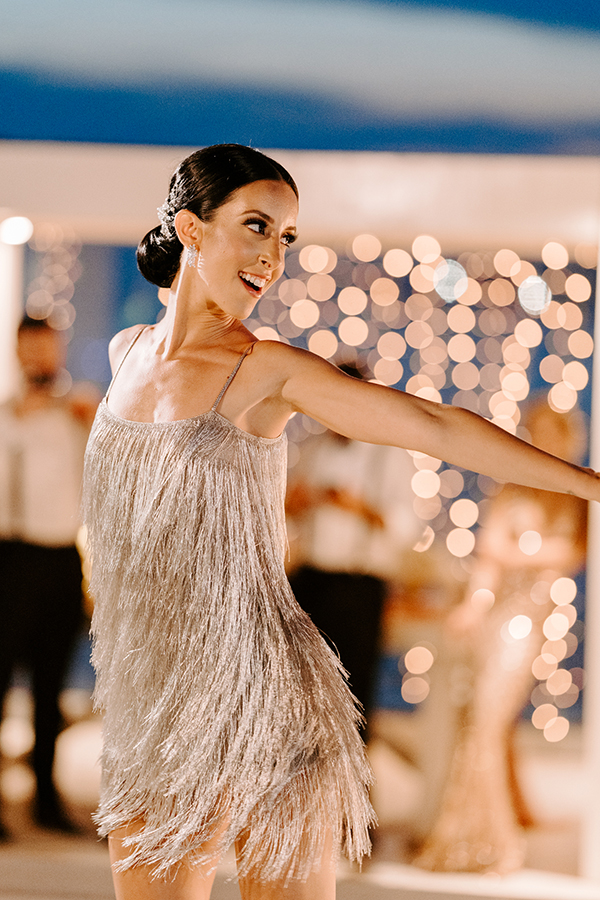 intimate-wedding-santorini-romantic-blooms-fairy-lights_36x