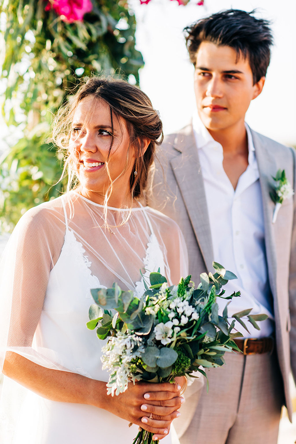 summer-destination-wedding-antiparos-fuchsia-boungainvilea_21