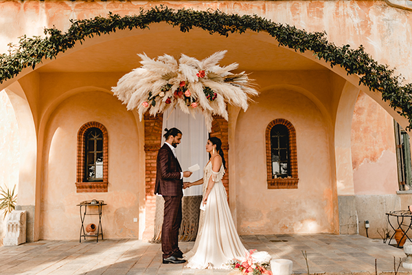 bohemian-chic-wedding-inspiration-athens-most-stunning-details_09x