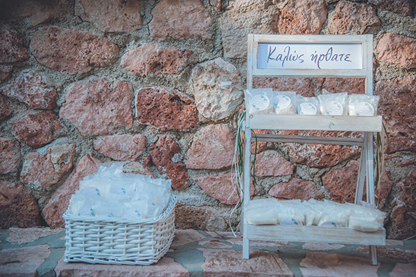 romantic-summer-wedding-athens-peonies-gerberas_15
