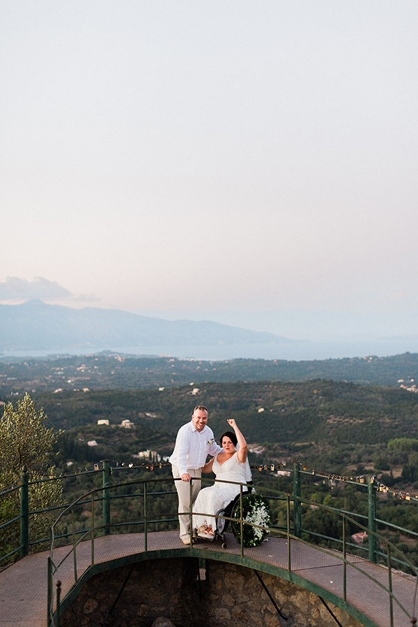 romantic-summer-wedding-corfu-emotional-moments_21x