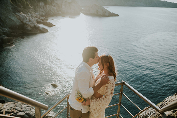 vow-renewal-mamma-mia-church-skopelos-island_04x