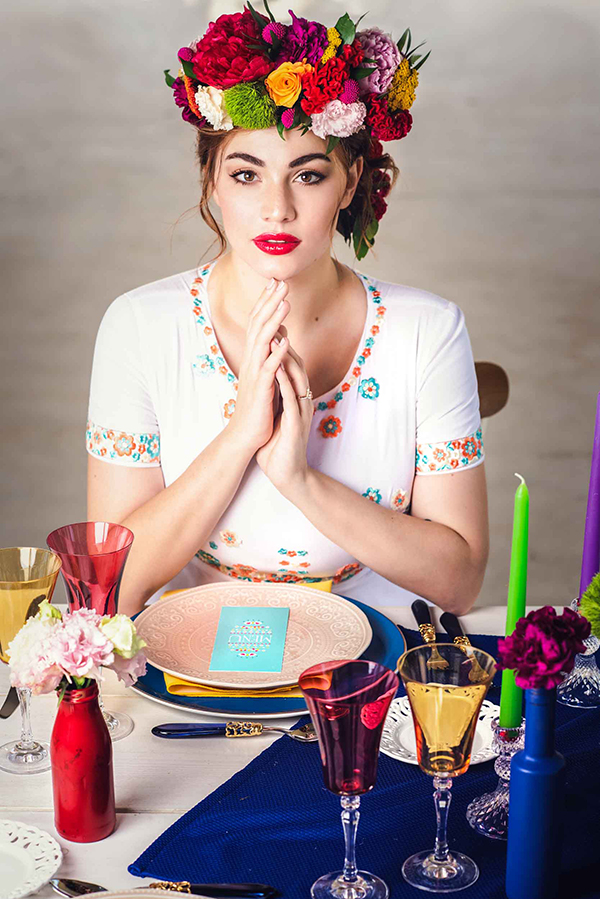 colorful-styled-shoot-with-modern-flair_02x