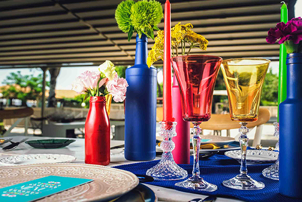 colorful-styled-shoot-with-modern-flair_09x