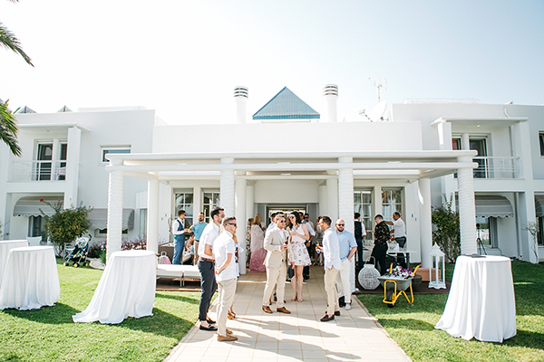 destination-wedding-crete-stunningly-beautiful-florals_05