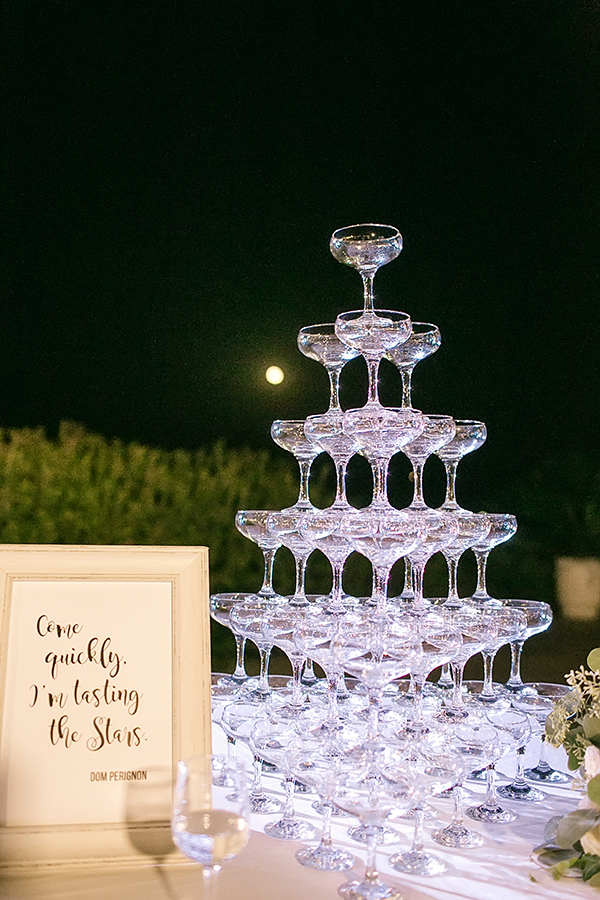 destination-wedding-crete-stunningly-beautiful-florals_28