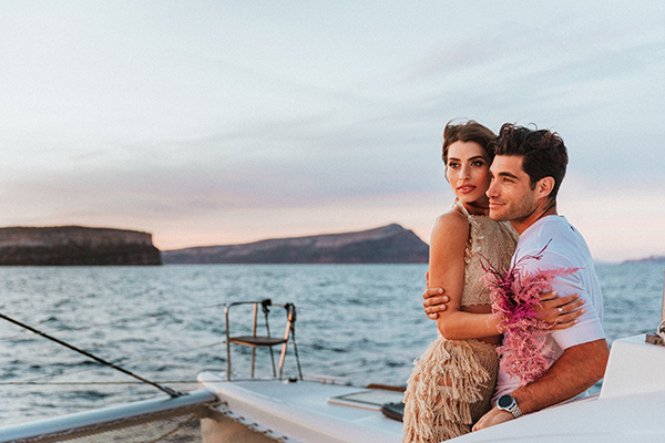 elegant-wedding-inspiration-soft-hot-pinks-santorini_13