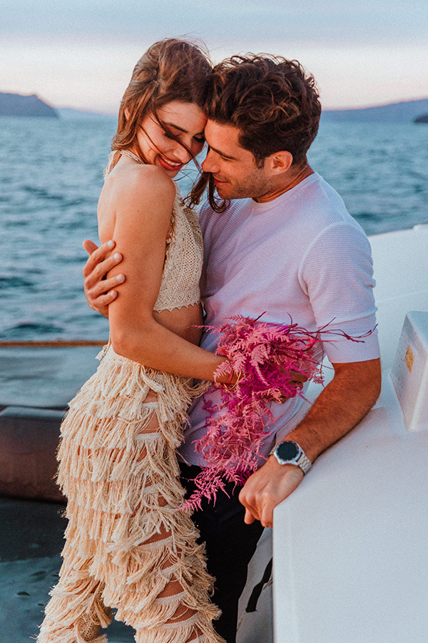 elegant-wedding-inspiration-soft-hot-pinks-santorini_14