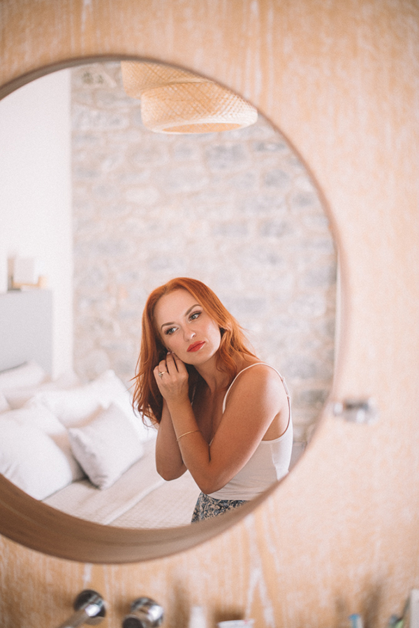 boho-destination-wedding-mani-pampas-grass-dried-flowers_06