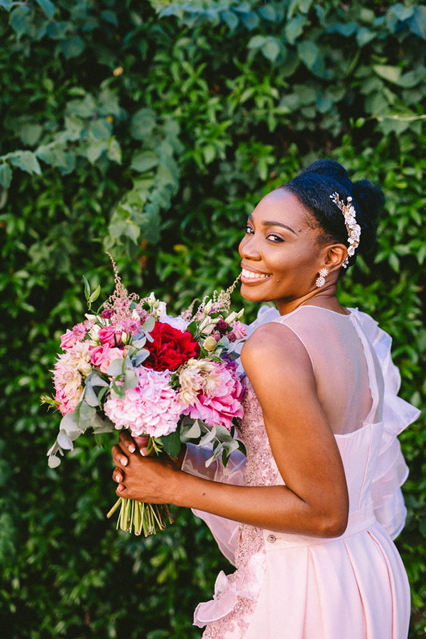 colorful-wedding-athens-lush-flowers-vibrant-colors_08