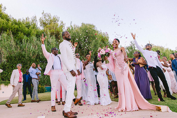 colorful-wedding-athens-lush-flowers-vibrant-colors_21x