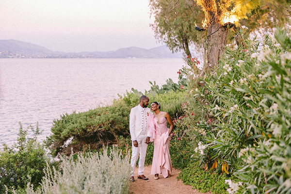 colorful-wedding-athens-lush-flowers-vibrant-colors_44