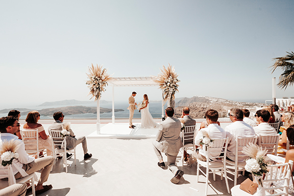 romantic-destination-santorini-island_18