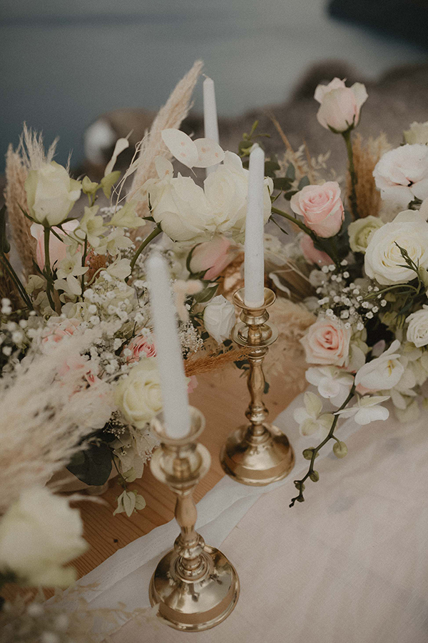 romantic-pastel-hued-elopement-santorini-island-with-breathtaking-views_13