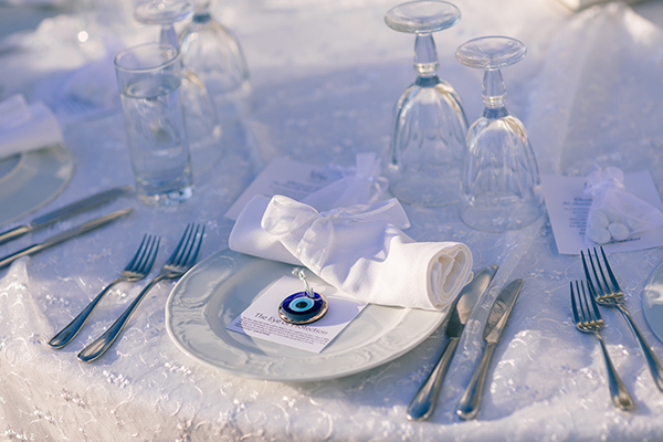 this-destination-wedding-santorini-will-take-your-breath-away_23x