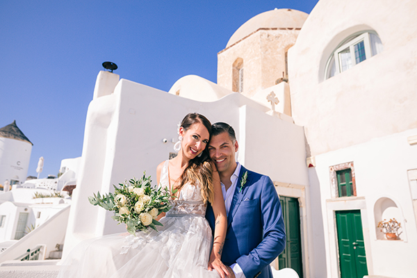 this-destination-wedding-santorini-will-take-your-breath-away_31