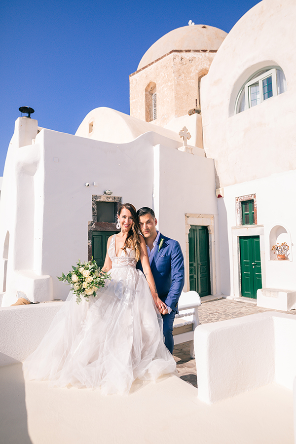 this-destination-wedding-santorini-will-take-your-breath-away_40