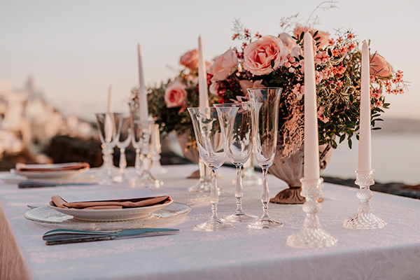 adorned-in-bold-pink-styled-shoot-in-santorini-gorgeous-florals_13