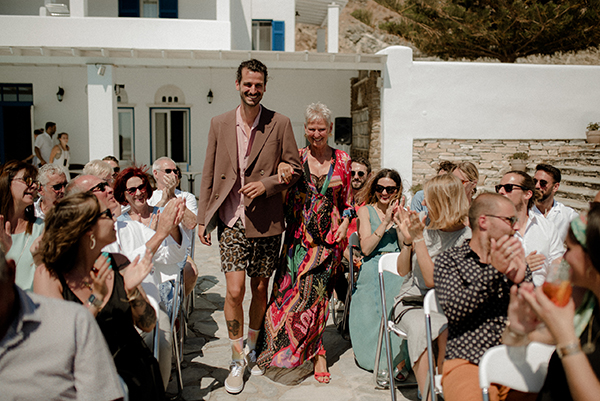 destination-summer-wedding-tinos-island-dried--flowers_11