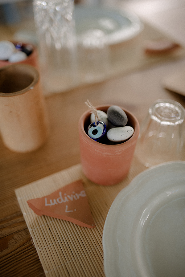 destination-summer-wedding-tinos-island-dried--flowers_22x