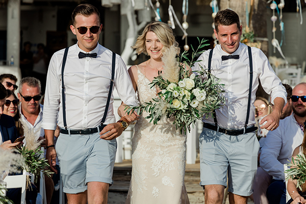 beautiful-destination-wedding-naxos--white-blooms_25