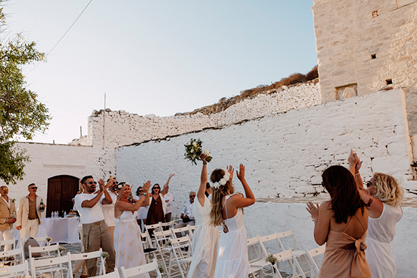 lovely-destination-wedding-folegandros_27