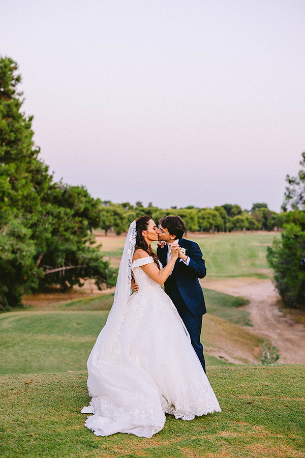 elegant-summer-wedding-golf-prive-white-pink-hues_02