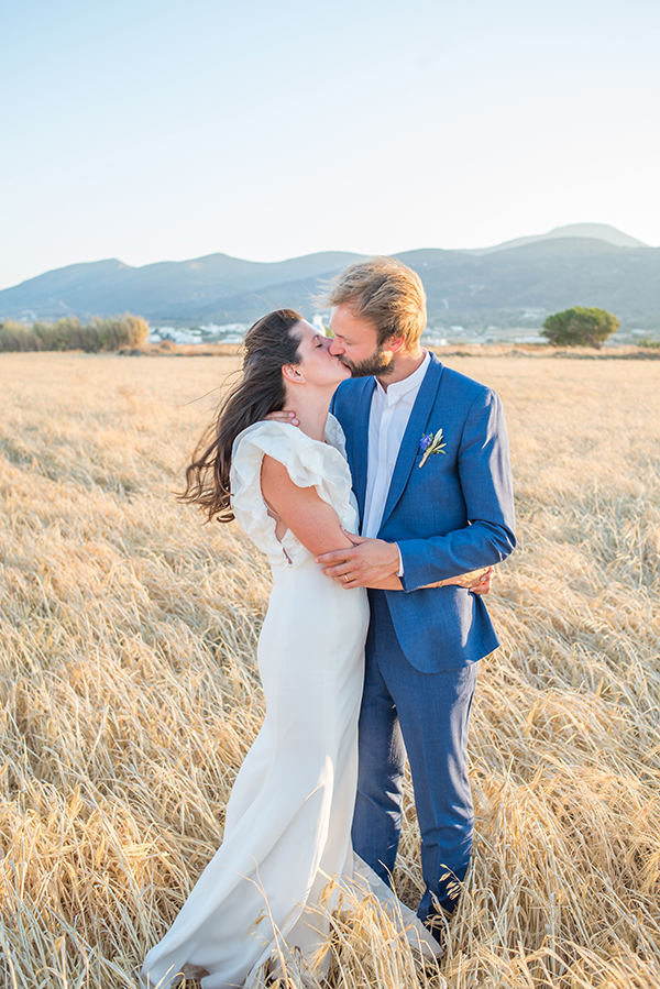 romantic-olive-grover-wedding-paros_01
