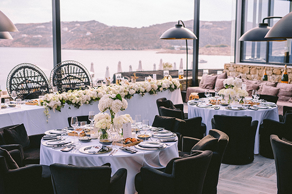 summer-romantic-wedding-mykonos-white-blooms_34