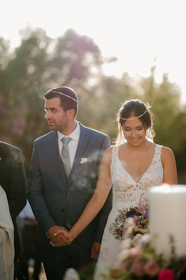 dreamy-wedding-pyrgos-petreza-vivid-tones_10x