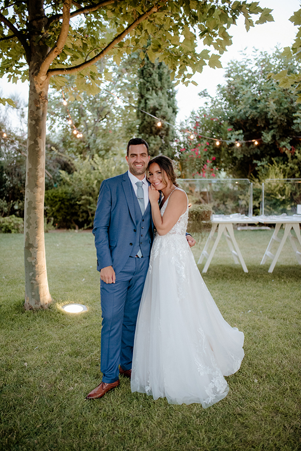 dreamy-wedding-pyrgos-petreza-vivid-tones_18