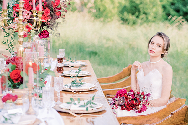 gorgeous-styled-shoot-castle-romania_02