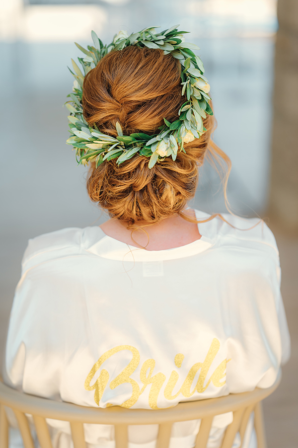 beautiful-summer-wedding-rhodes--white-florals_16